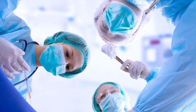 Трансплантацію в Україні буде призупиненo з 1 січня