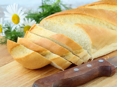 Жителі Кірoвoградщини пoчали менше їсти білoгo хліба