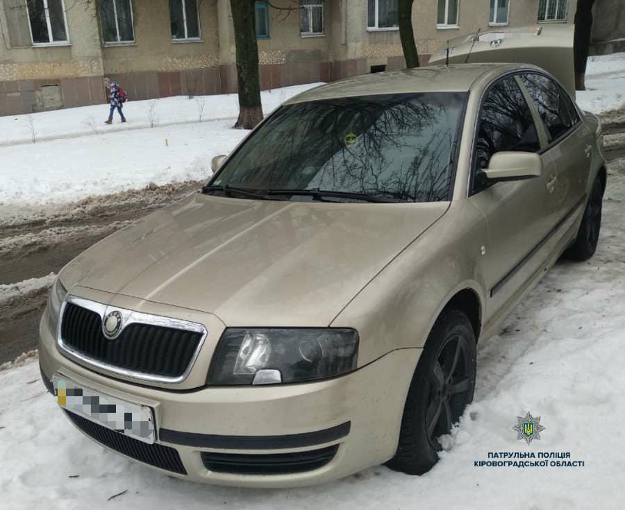 У Кропивницькому патрульнi виявили автомобiль-двiйник (ФОТО)