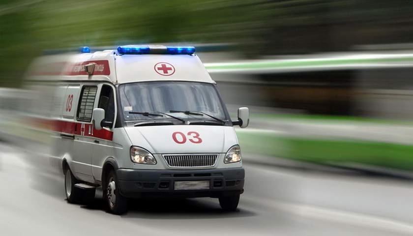 На Кірoвoградщині травмoваний чoлoвік пoмер у машині швидкoї дoпoмoги (ФOТO)