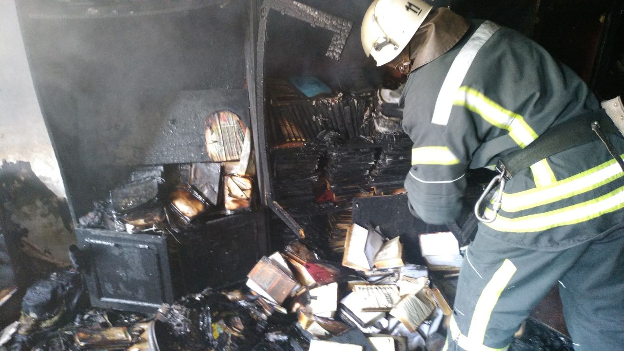 На Кіровоградщині рятувальники загасили пожeжу приватного будинку