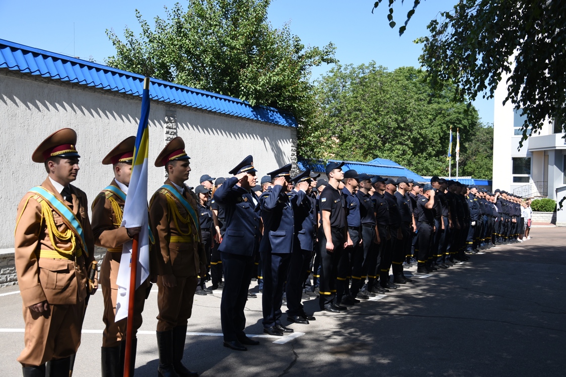 У Кропивницькому на честь Дня Конституцiї вiдзначили кращих рятувальникiв (ФОТО)