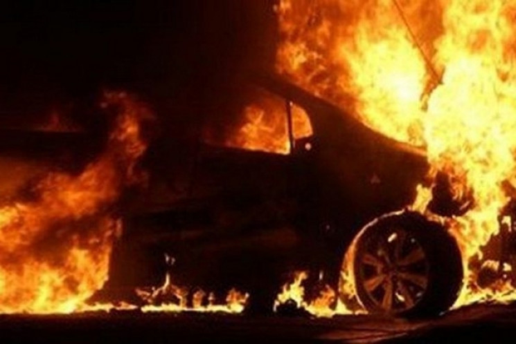 Поліція розслідує підпал автівки в Кропивницькому