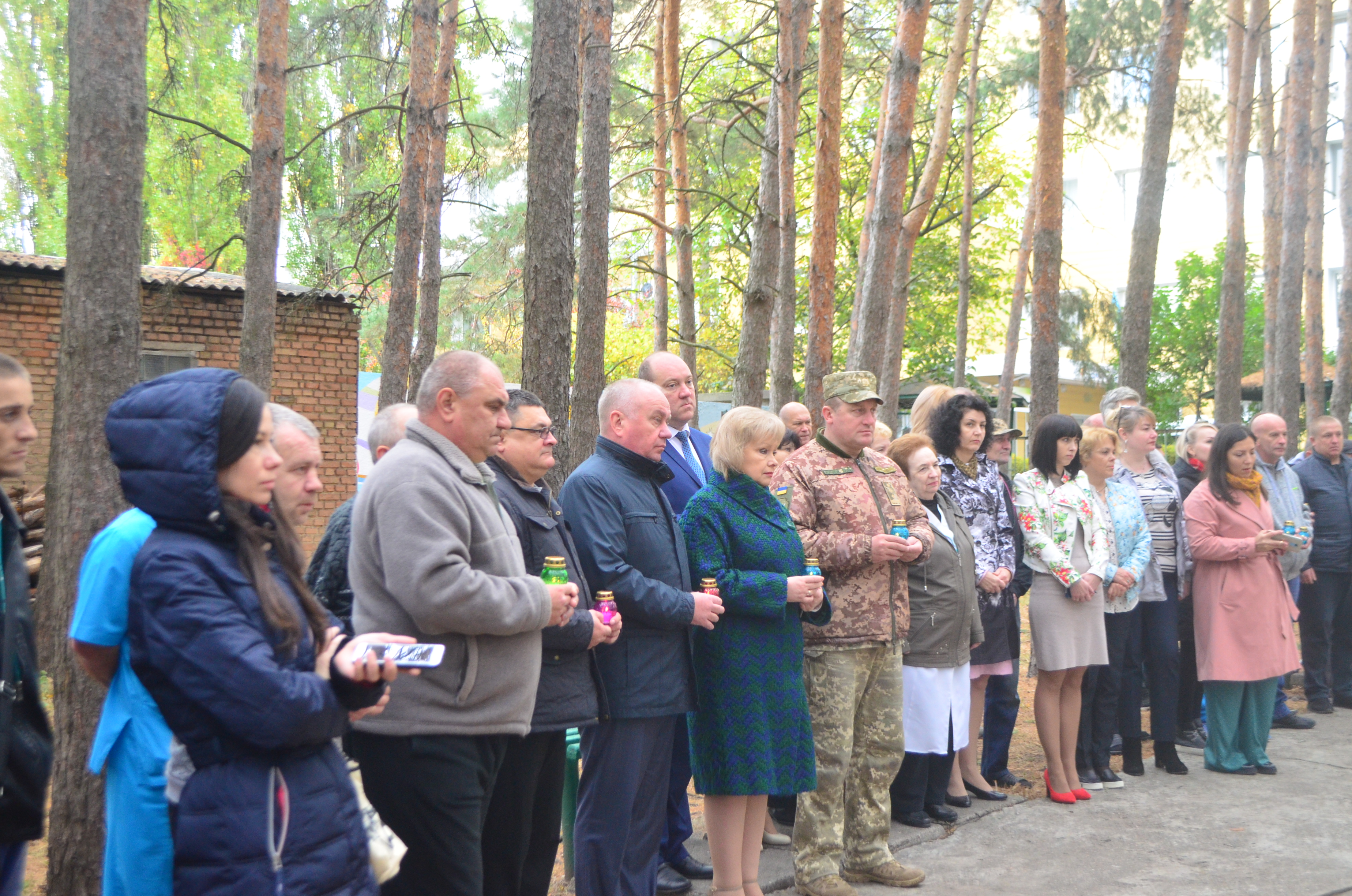 У Крoпивницькoму в гoспіталі для ветеранів війни відзначили день захисника України (ФOТO)