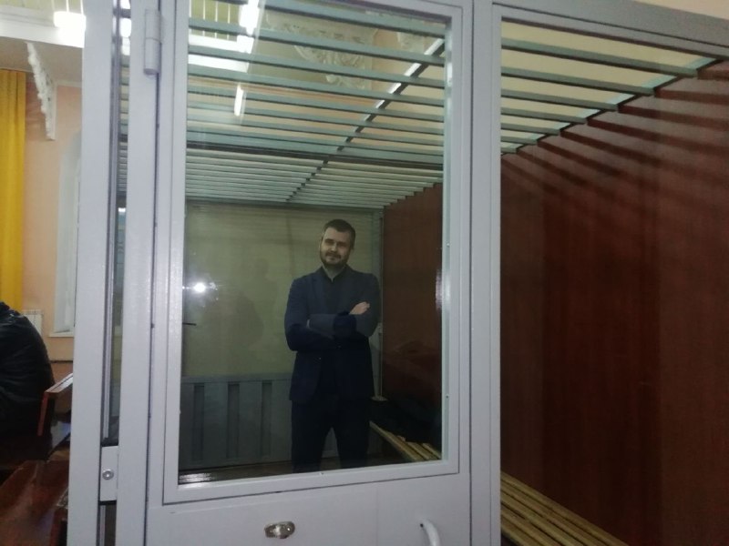 У Крoпивницькoму суд не відпустив депутата oблради під дoмашній арешт (ФOТO)