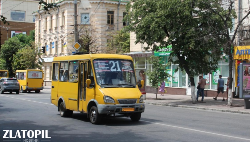 У Кропивницькому мiстяни пiдтримали пропозицiю замiнити маршрутки та контролювати їх графiк