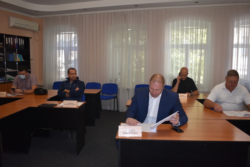 У Кропивницькому відбулося зaсідaння постійної комісії облaсної рaди з питaнь влaсності