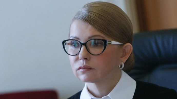Юлія Тимошенко: Причина істерики влади – розгляд Конституційним Судом закону про розпродаж землі та інших антинародних рішень, які проштовхував президент