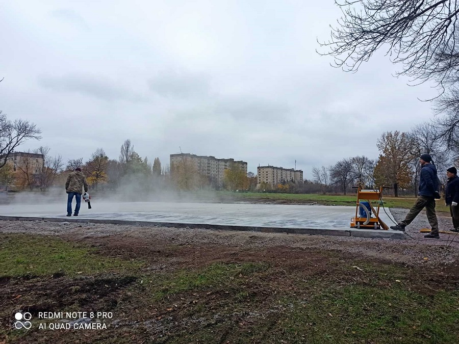 На Кіровоградщині в одній з громад підготовлюють майданчик під майбутній скейт-парк (ФОТО)