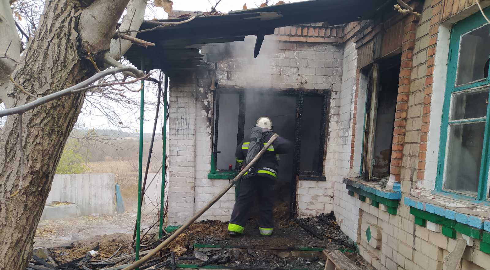 Нa Кіровогрaдщині під чaс пожежі зaгинули двоє дорослих тa двоє дітей (ФОТО)