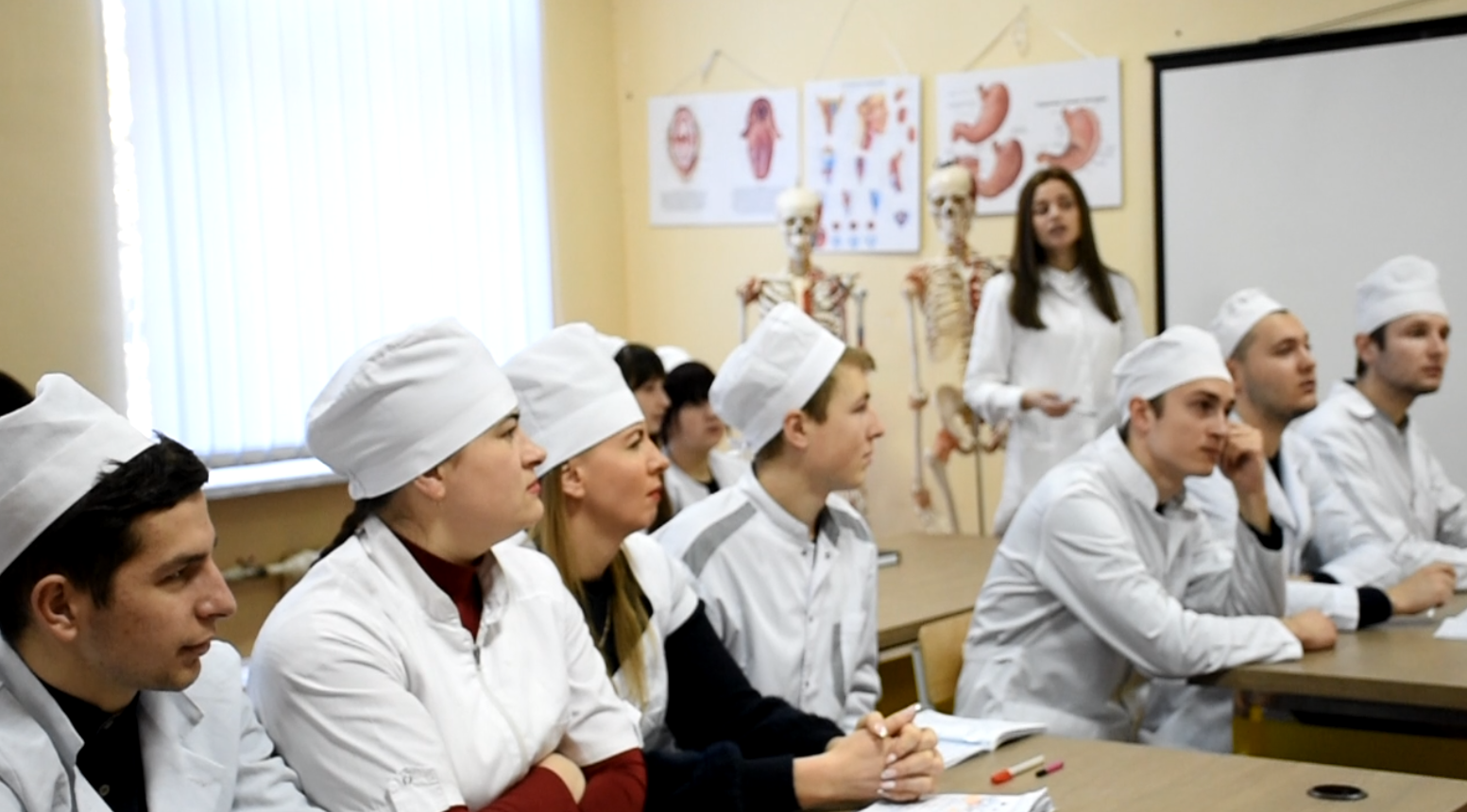 Майбутнiм абiтурiєнтам Кiровоградщини повiдомили про правила вступу в медичний виш