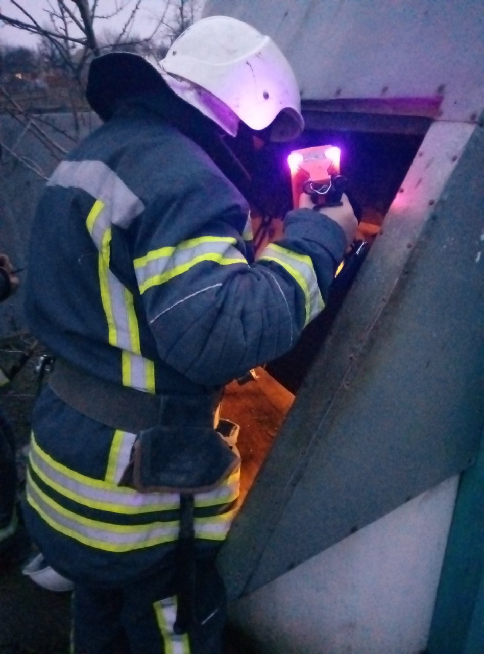 На Кiровоградщинi котик впав у колодязь