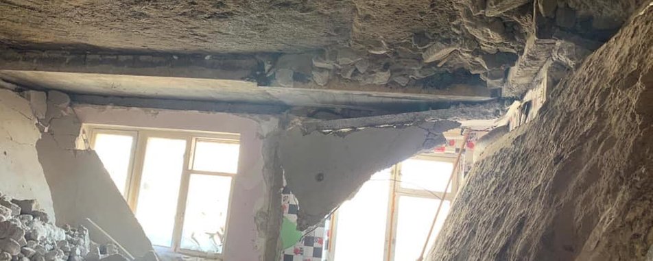 Мешканцi будинку в Кропивницькому, де обвалилися бетоннi плити, вiдмовилися вiд переїзду в готель