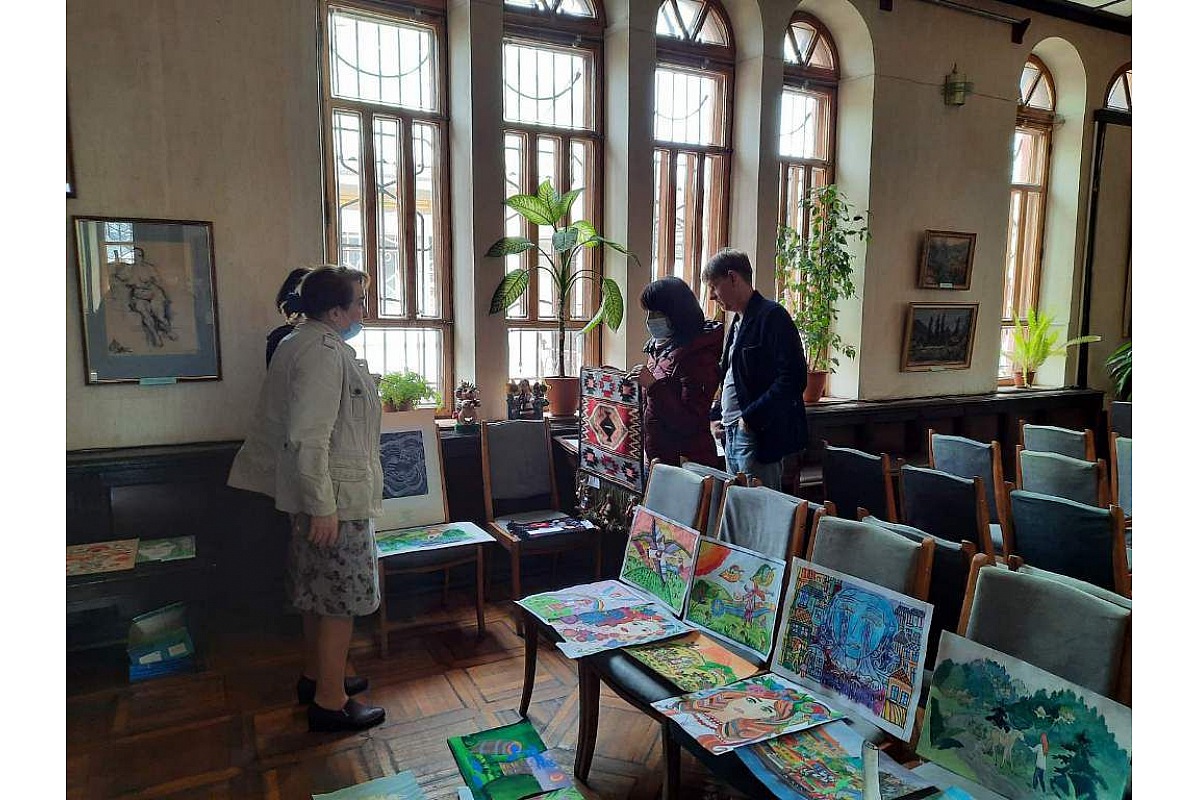 У Кропивницькому обрали кращих юних художників