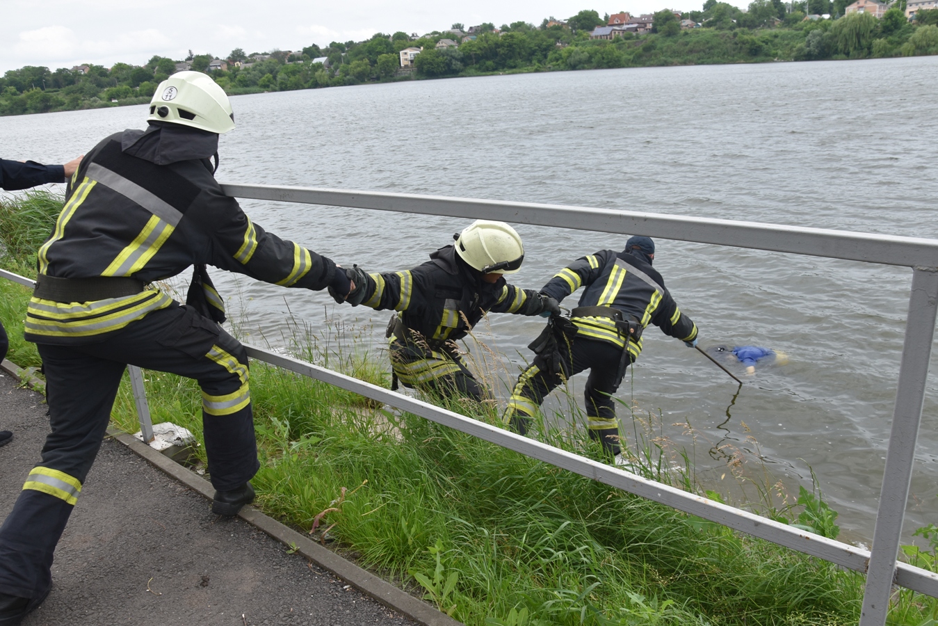 Бiля парку Перемоги у Кропивницькому знайшли тiло потопельницi (ФОТО)