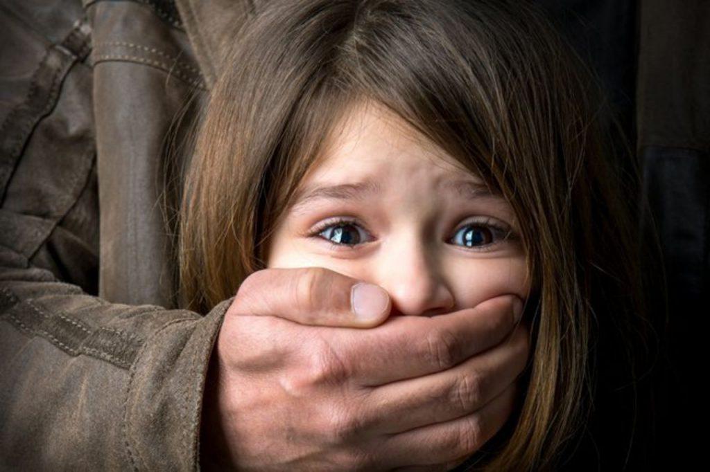 Уродженця Олександрії обвинувачують у розпусних діях відносно дитини