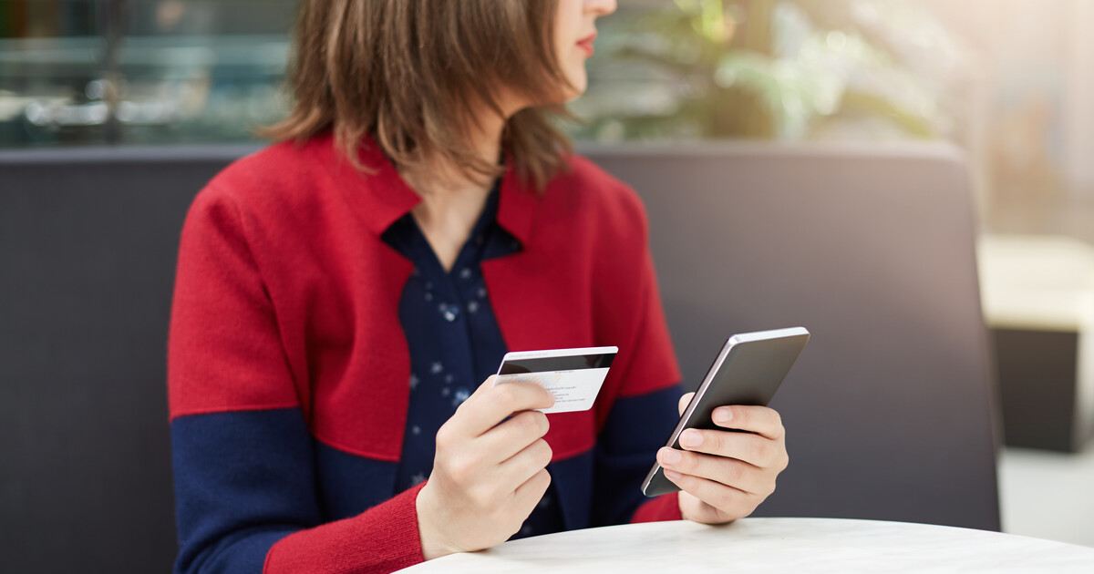 Жителів Кіровоградщини попереджають про шахраїв, які “проводять соцопитування”