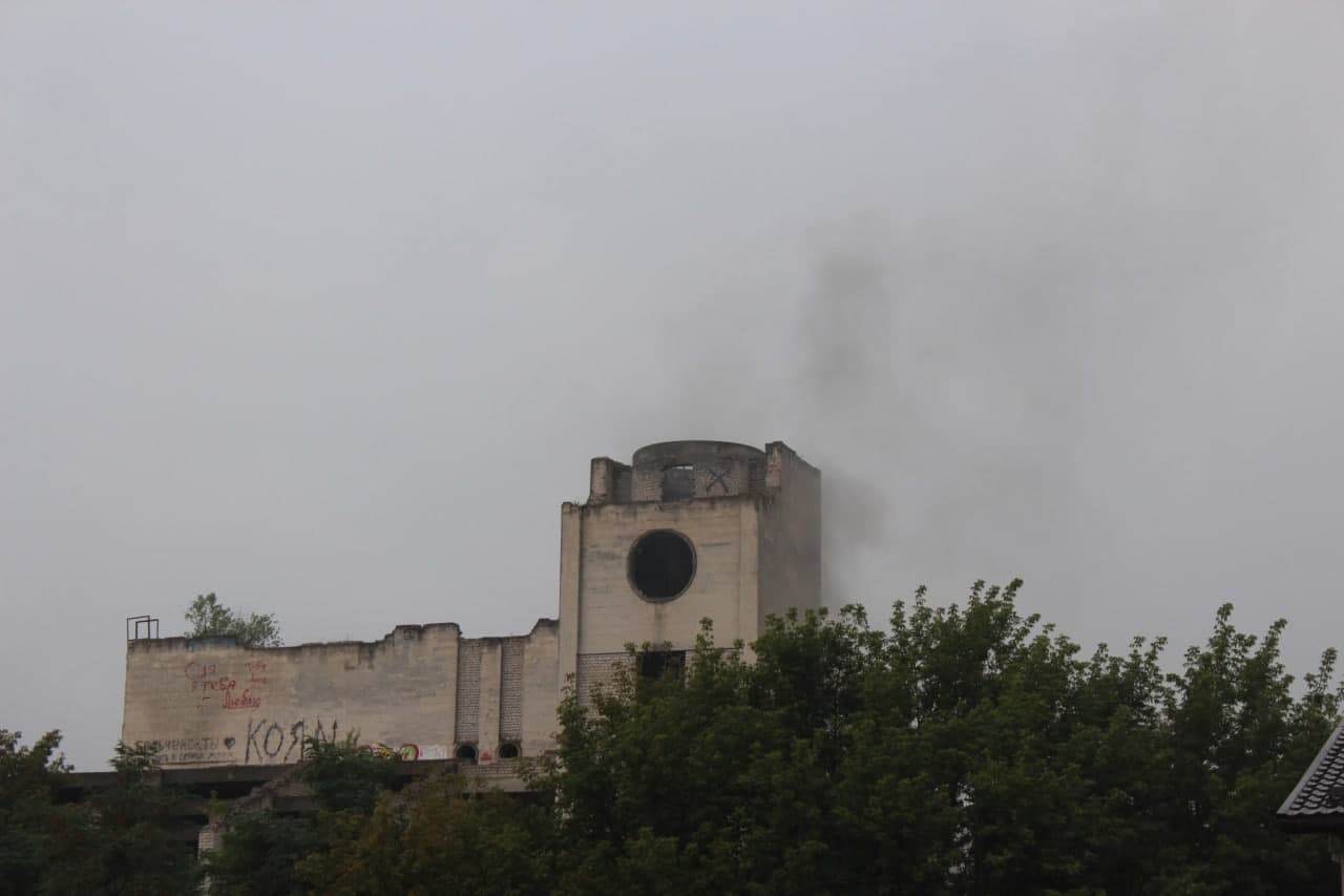 У Кропивницькому димить “Колізей” (ФОТО)