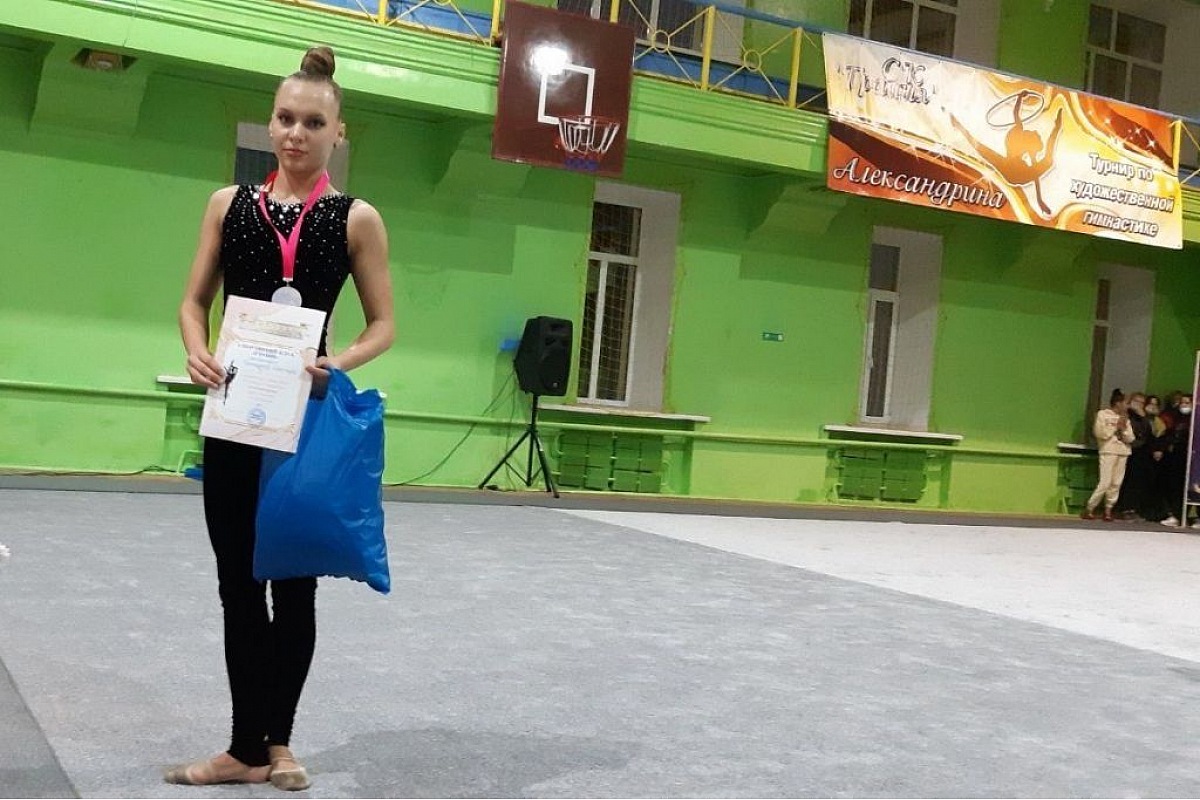 Юні кропивницькі грації завоювали 24 нагороди на змаганнях в Олександрії (ФОТО)