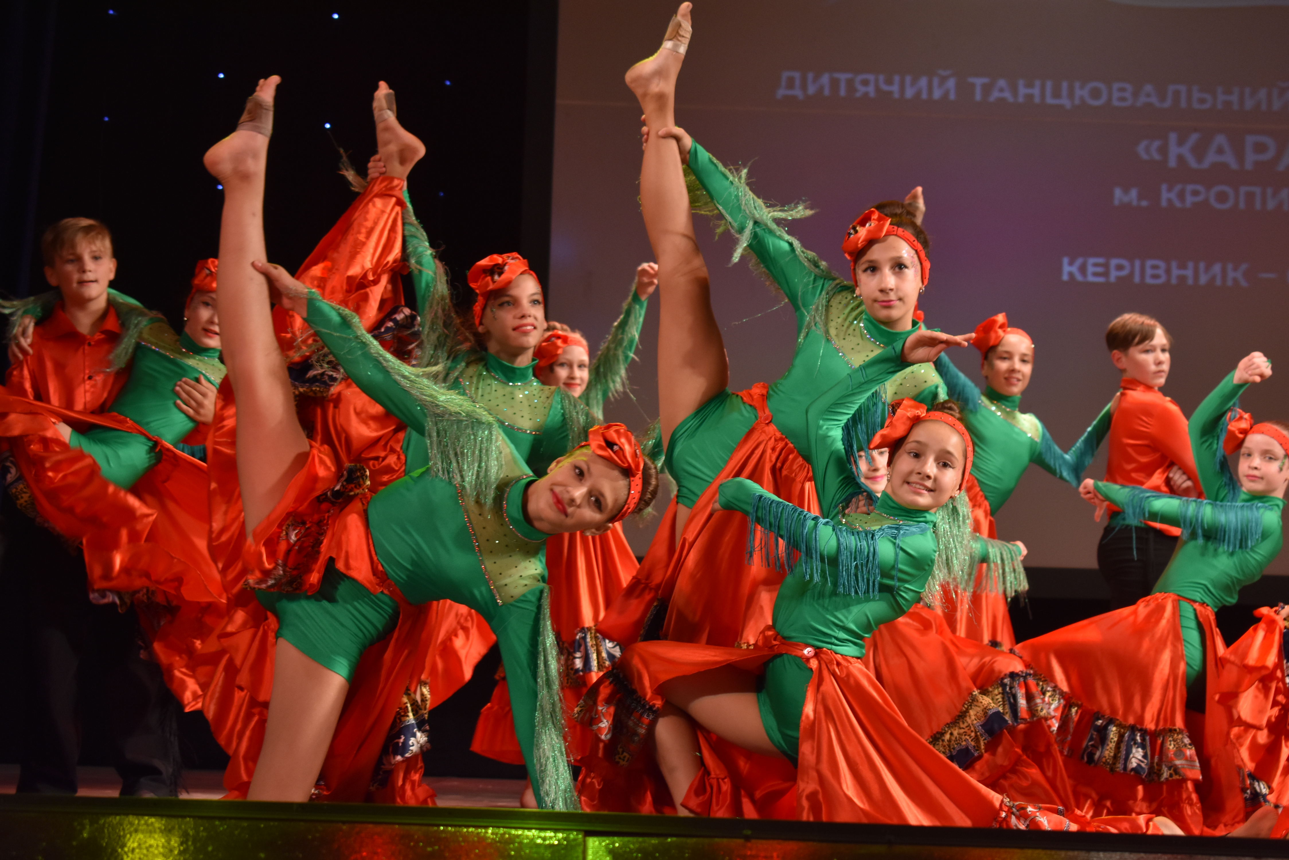 У Кропивницькому завершився Всеукраїнський фестиваль народного танцю “Ятранське коло” (ФОТО)