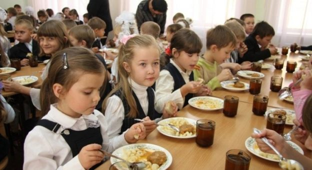 У Кропивницькому дiти учасникiв АТО харчуватимуться безкоштовно до кiнця року