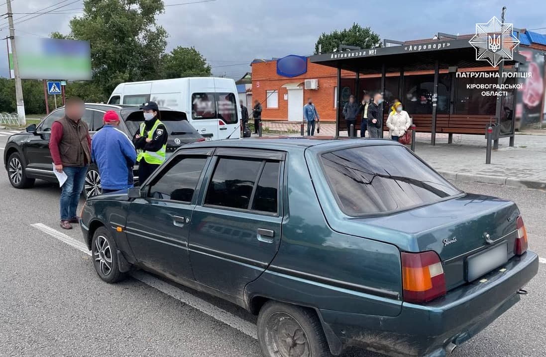 У Кропивницькому зіткнулися дві автівки (ФОТО)