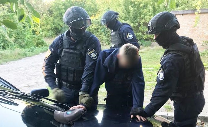 У Кропивницькому затримали трьох “наркобізнесменів” (ФОТО)