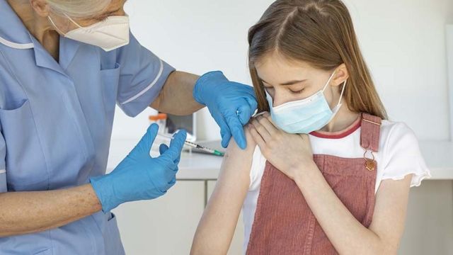 На Кіровоградщині активно вакцинують дітей від COVID-19