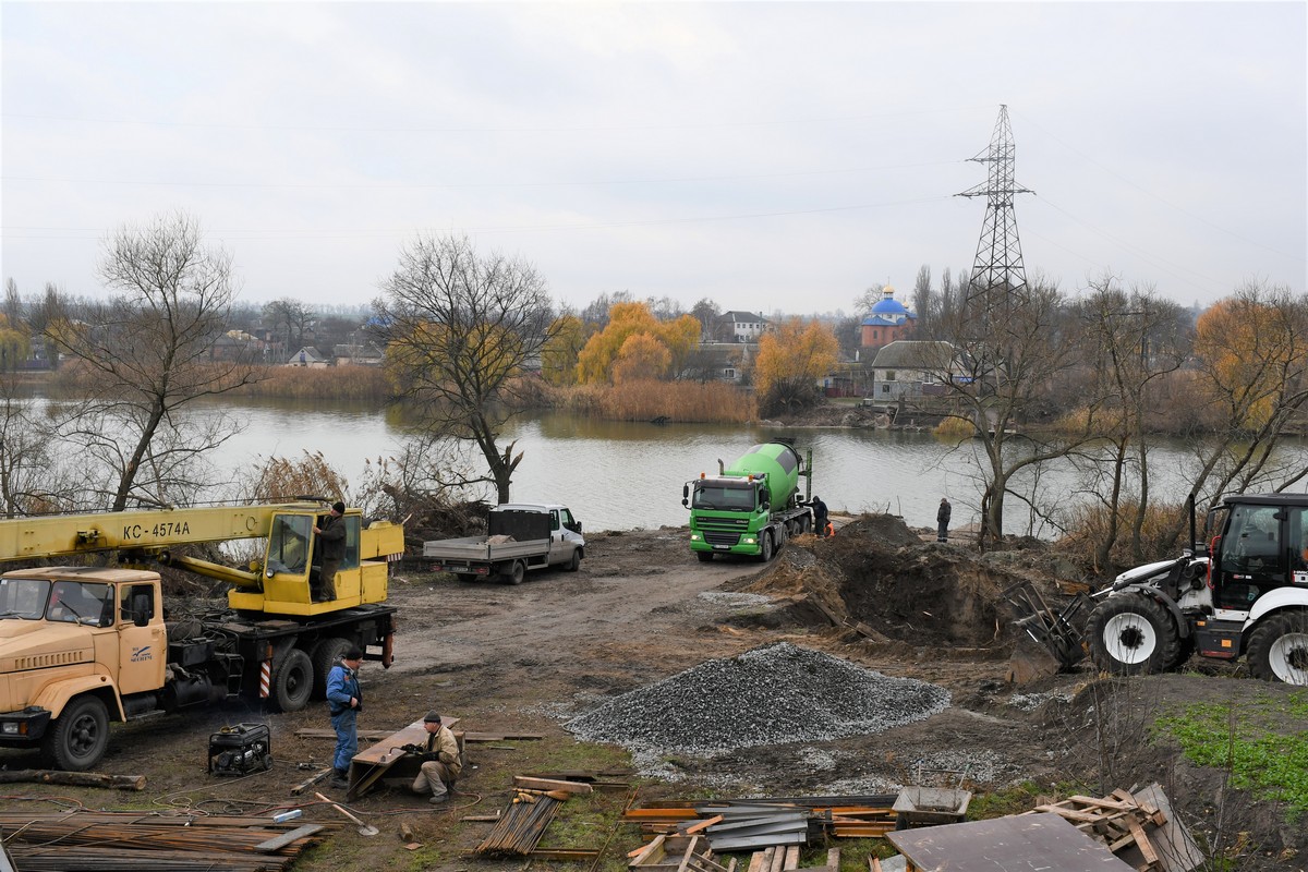 У громаді на Кіровоградщині будують міст через річку довжиною 165 метрів
