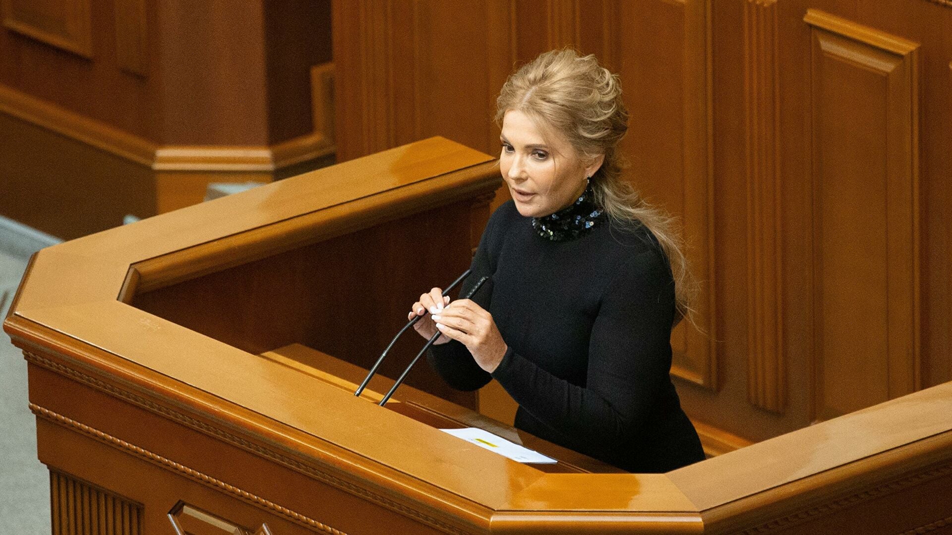 Найефективніший кризовий менеджер, – експерт пояснив запит людей на прем’єрство Тимошенко