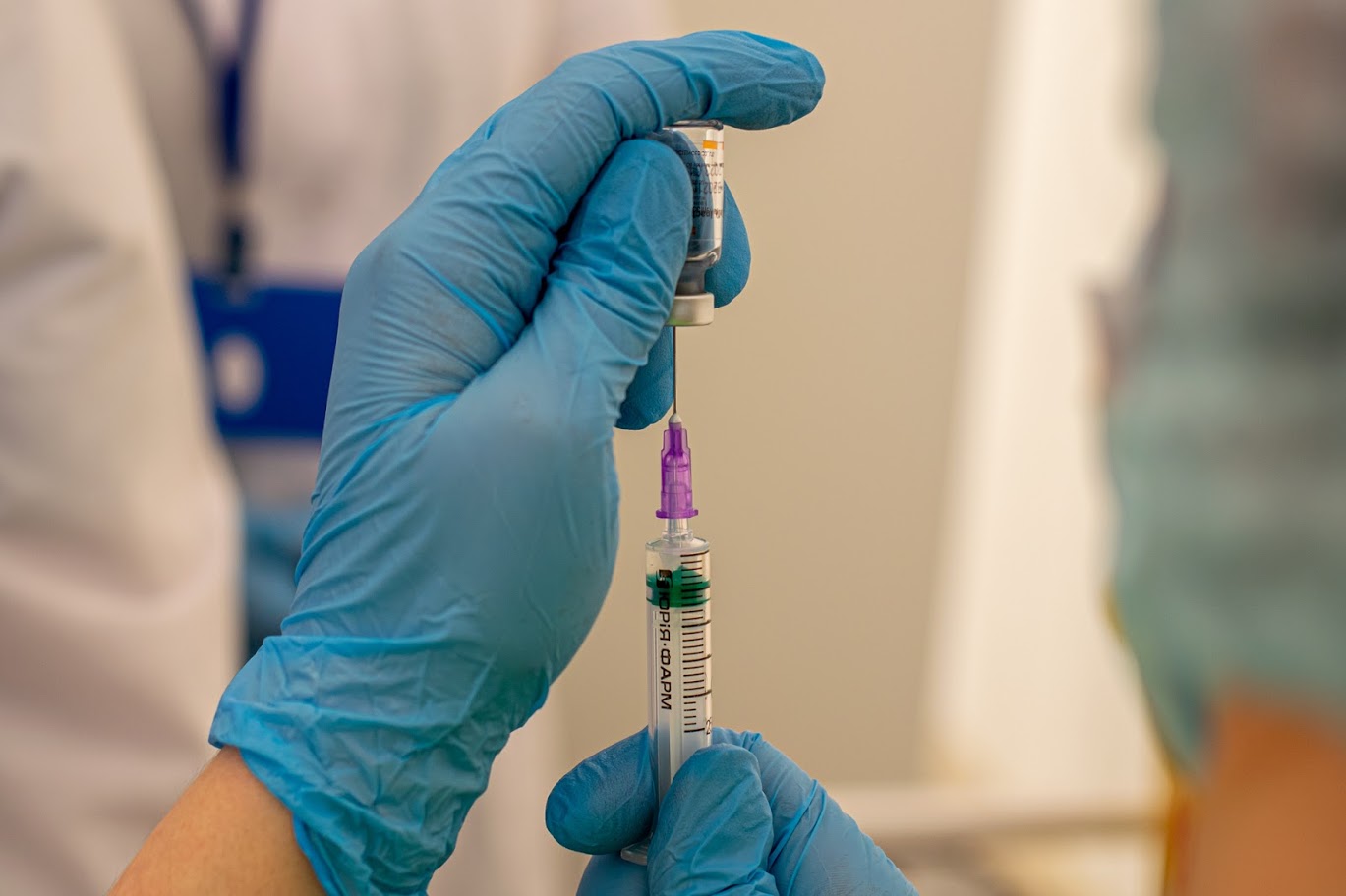Центри масової вакцинації у Кропивницькому працюватимуть зі змінами