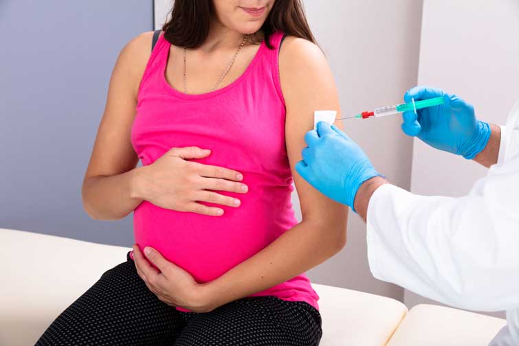 У Кропивницькому від коронавірусу вакцинували понад 70 вагітних