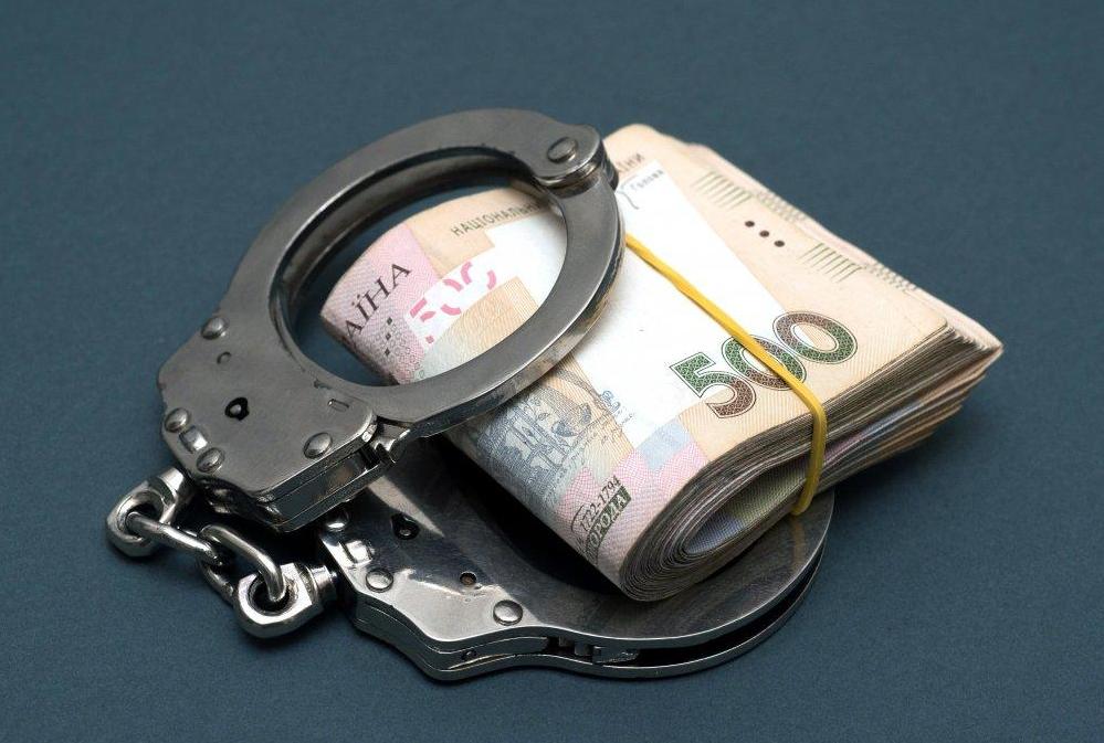 Житель Кіровоградщини отримав штраф за підкуп поліцейського