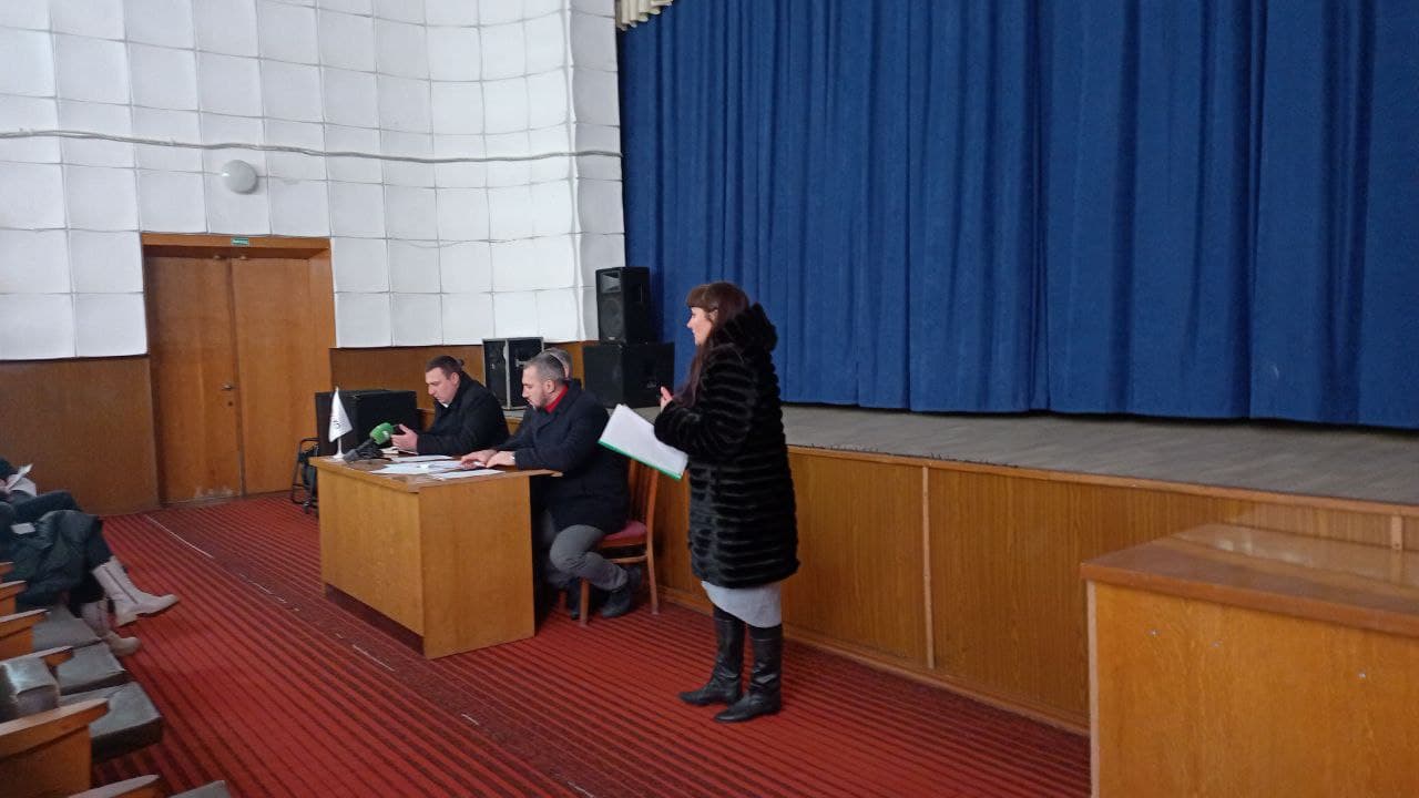 “Радикали” Кіровоградщини вирішили позбавити мандата свою депутатку