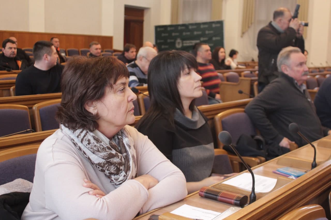 Депутати Кіровоградської обласної ради вимагають закрити небо над Україною (ФОТО)