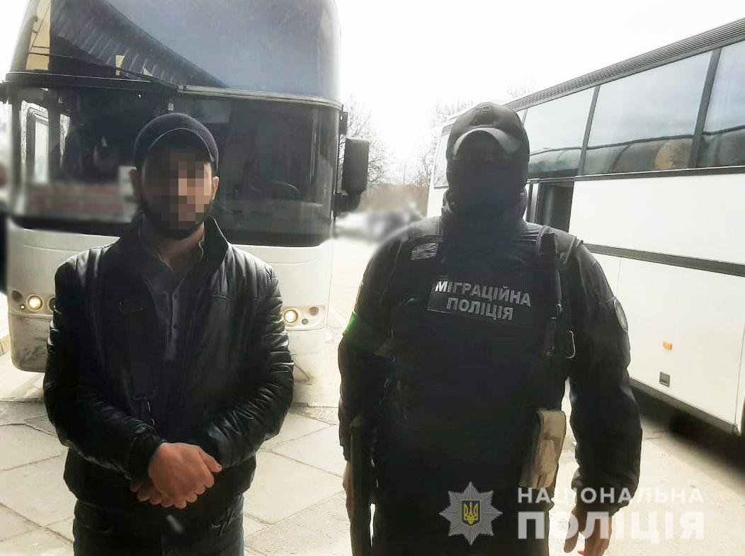 У Кропивницькому чоловік намагався виїхати за кордон, щоб уникнути мобiлiзацiї