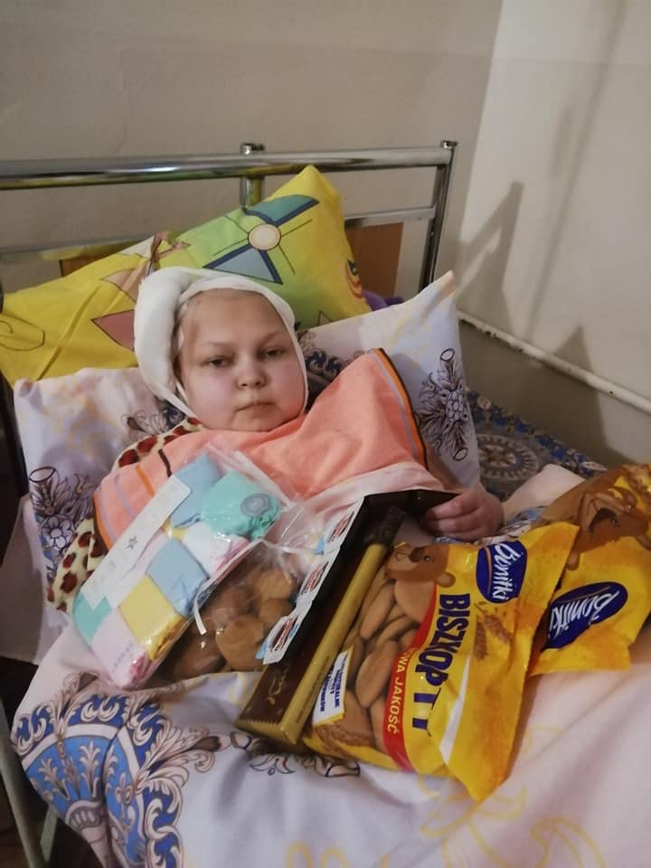 У Кропивницькому дiвчинцi, яка 7 рокiв бореться з онкологiєю, потрiбна допомога