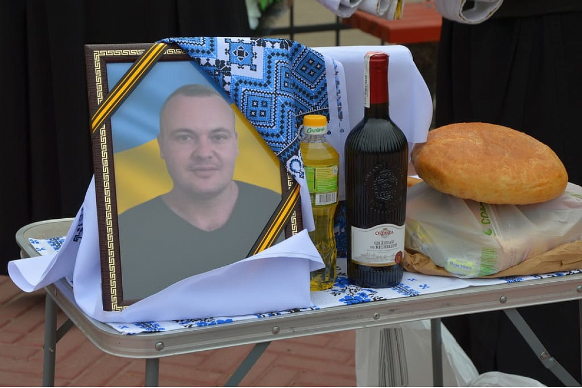 У Кропивницькому провели в останню путь загиблого Героя (ФОТО)