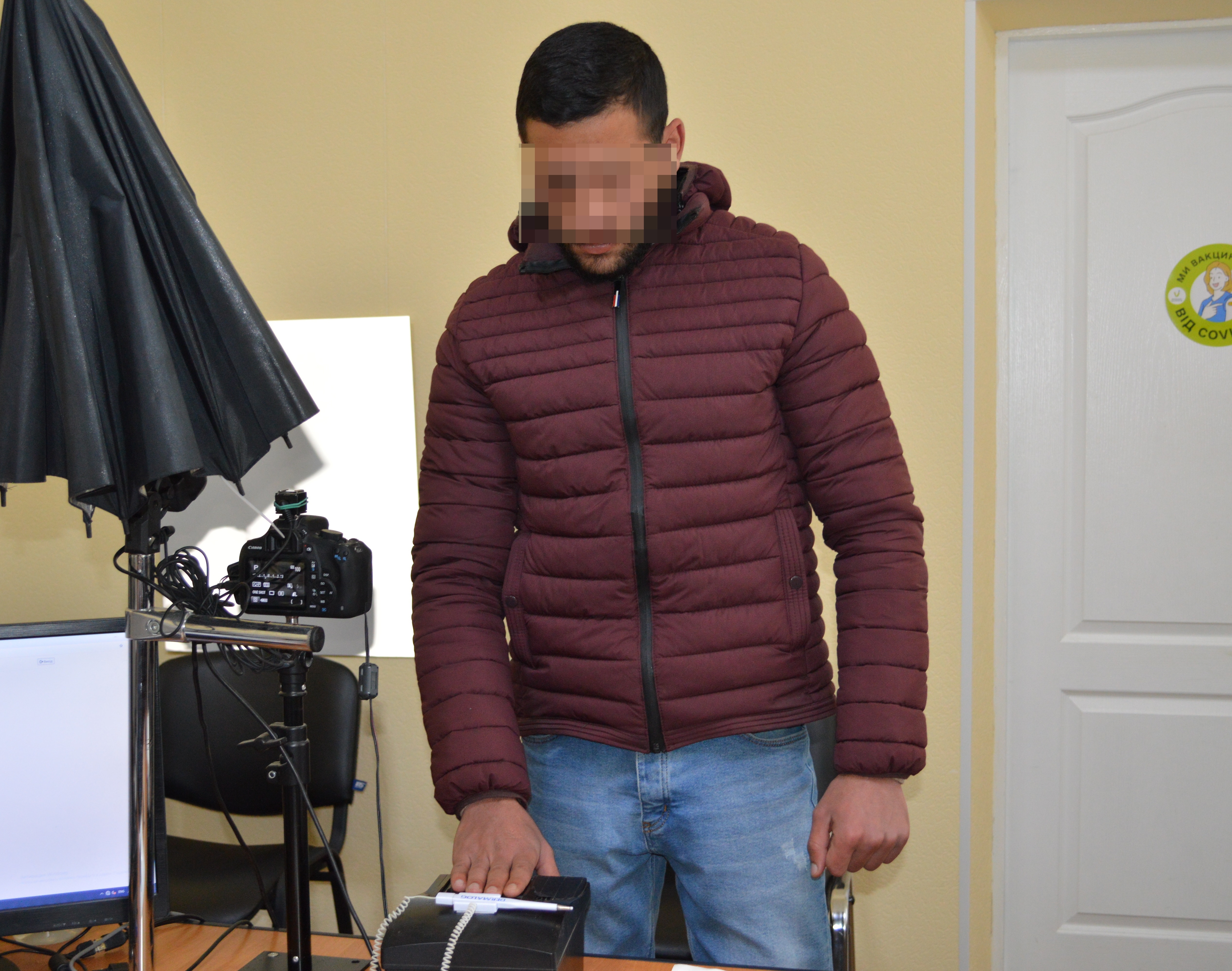 З Кропивницького видворили нелегала