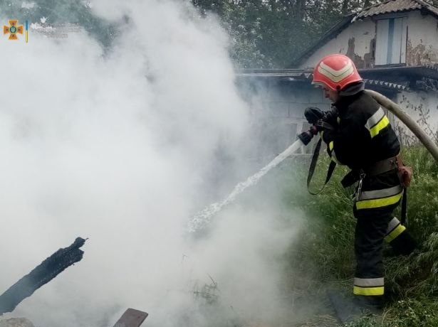 Рятувальники Кіровоградщини загасили три пожежі (ФОТО)