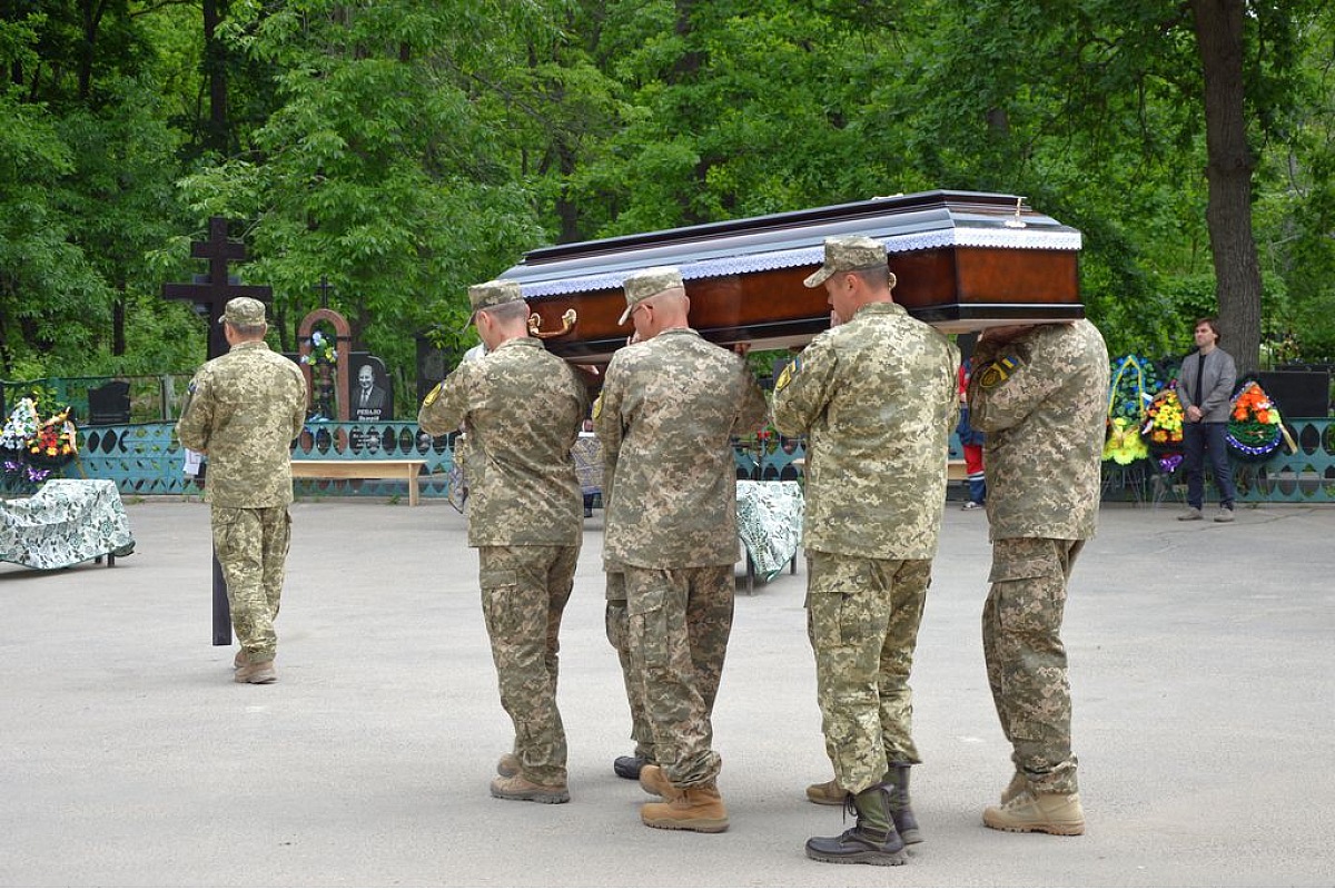 У Кропивницькому прощатимуться з загиблим Героєм