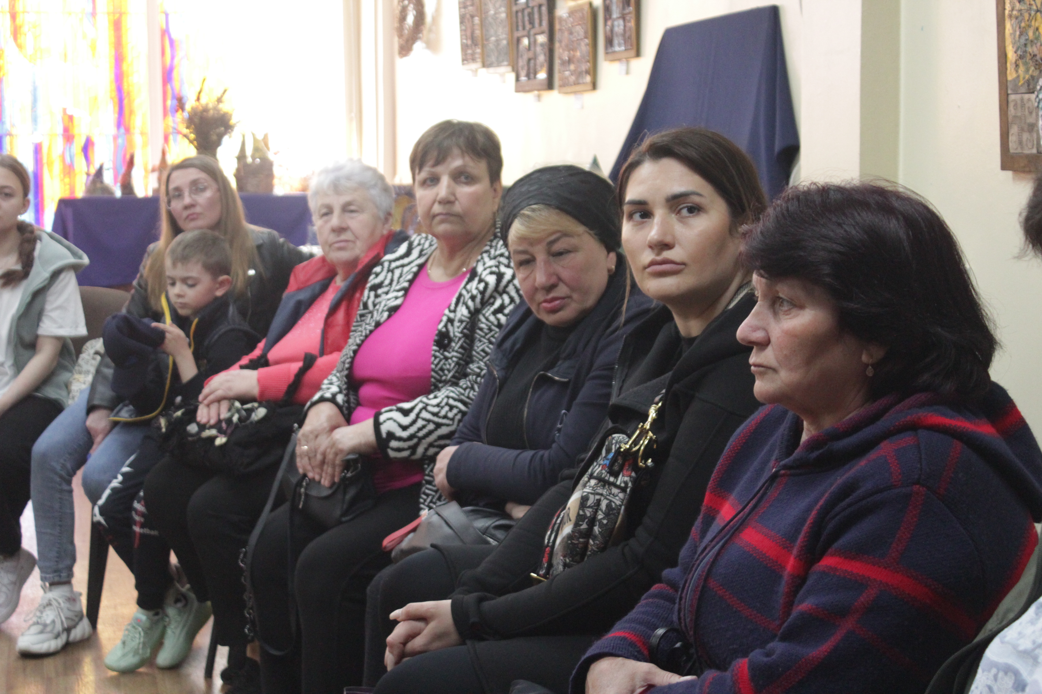 Міжнародний штаб допомоги українців підтримує матерів полеглих Героїв України з Кіровоградщини (ФОТО)