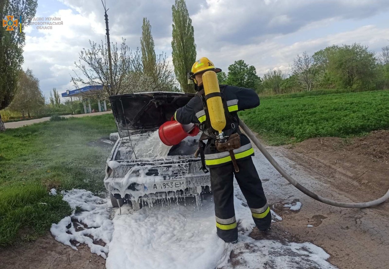 На Кіровоградщині горів “ВАЗ”