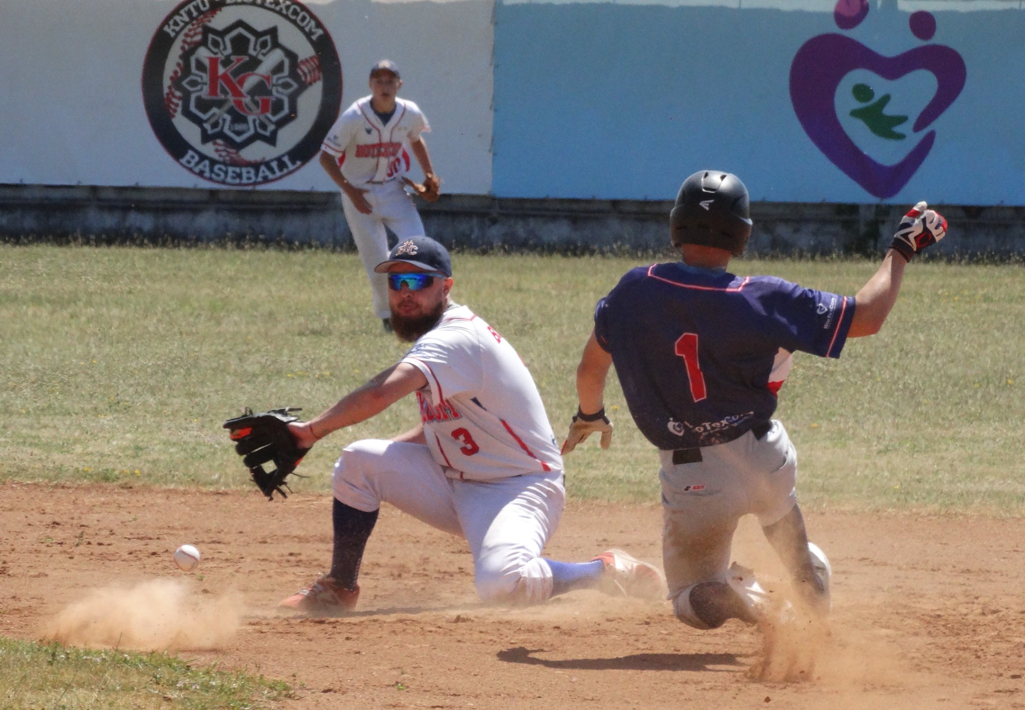 У Кропивницькому бейсболісти зібрали кошти для ЗСУ
