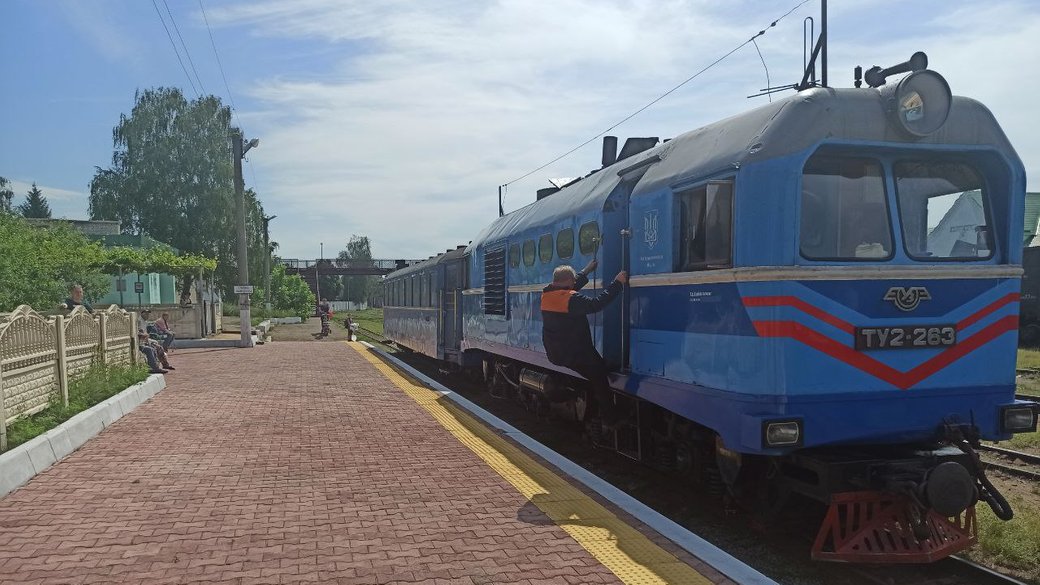 На Кiровоградщинi запустили додатковий рейс вузькоколiйного потягу (ФОТО)