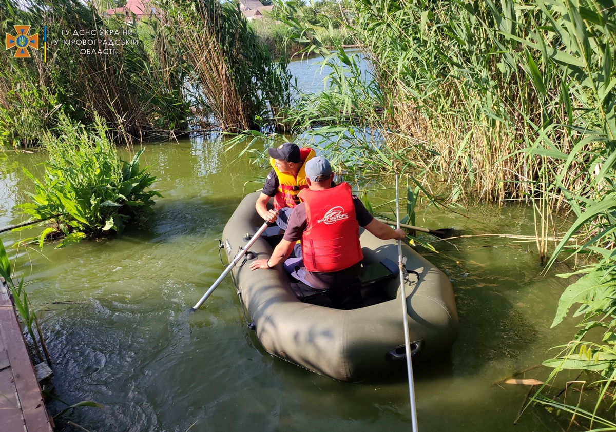 В рiчцi на Кiровоградщинi знайшли тiло невiдомого чоловiка