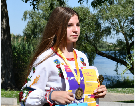 Школярка з Кiровоградщини стала призеркою Всеукраїнського конкурсу