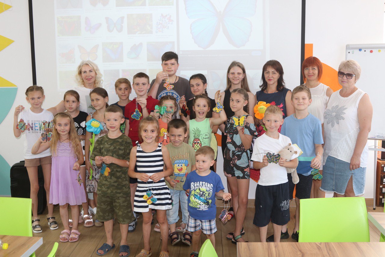 У Кропивницькому дітлахи створювали яскравих метеликів (ФОТО)
