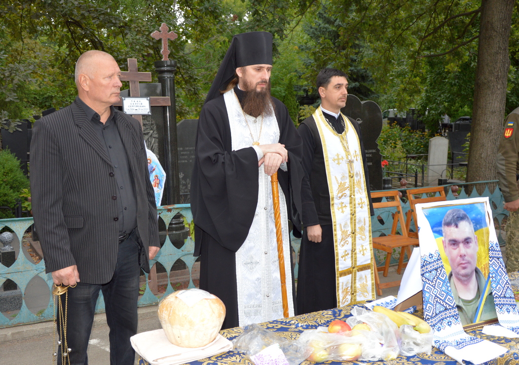 У Кропивницькому попрощалися із загиблим героєм (ФОТО)