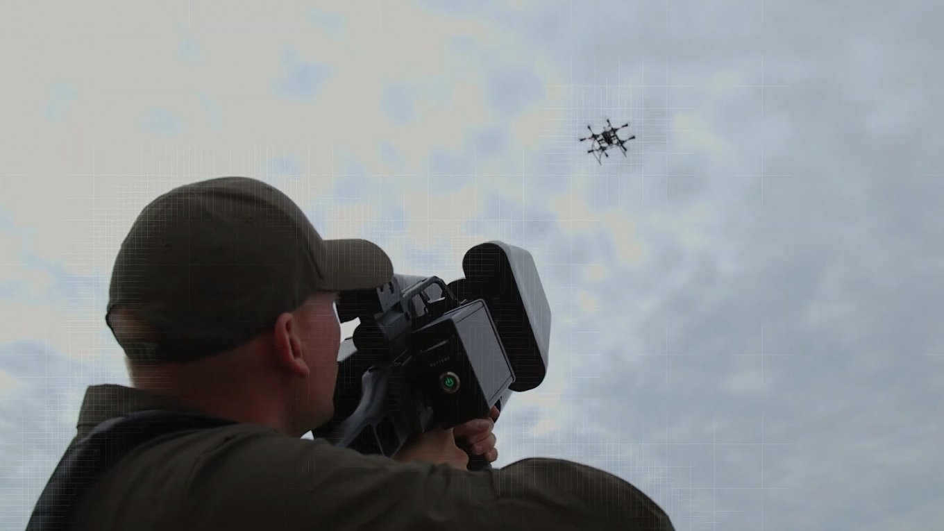 У Кропивницькому збирають скло на антидроновi рушницi